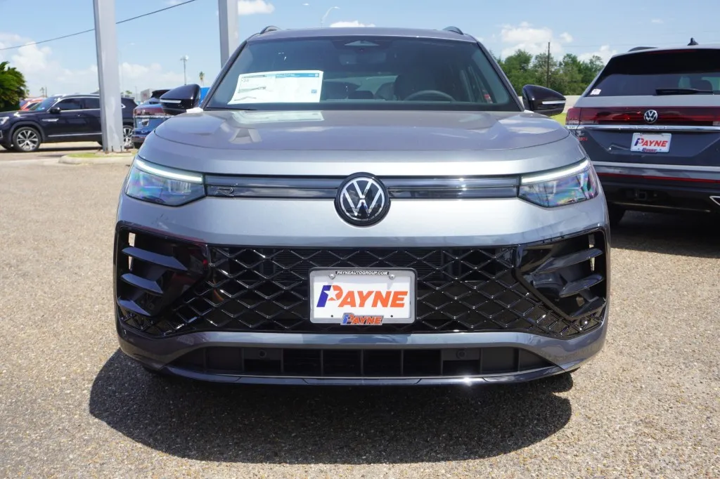 2026 Volkswagen Tiguan SE R-Line Black