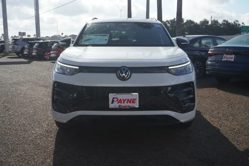 2026 Volkswagen Tiguan SE R-Line Black