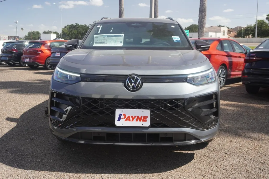 2026 Volkswagen Tiguan SE R-Line Black