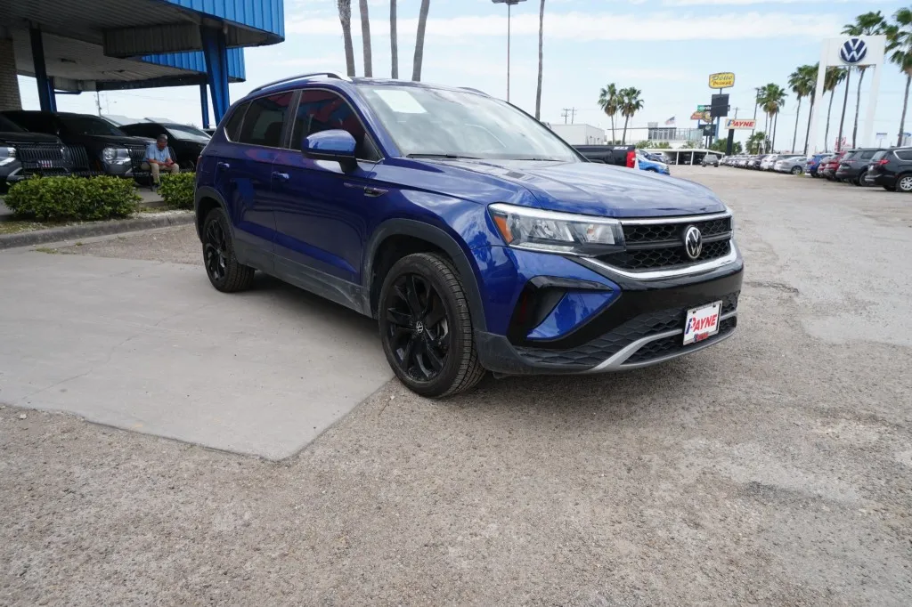 2022 Volkswagen Taos SE