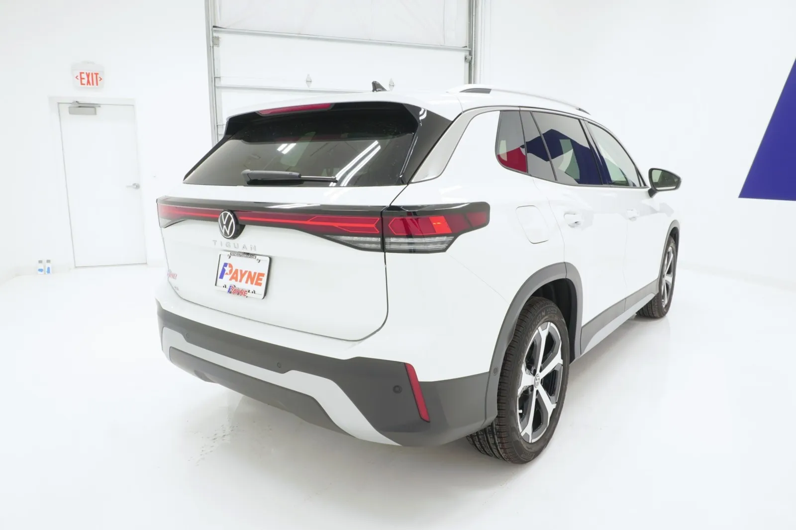 2027 Volkswagen Tiguan SE