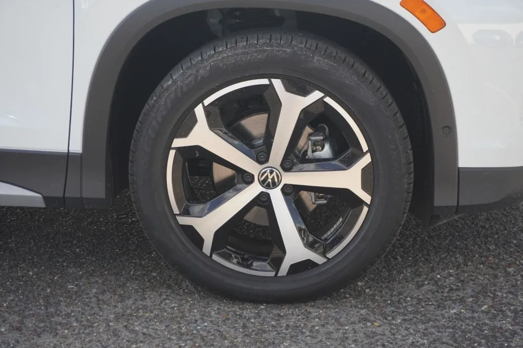 2026 Volkswagen Tiguan SE