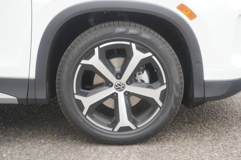 2026 Volkswagen Tiguan SE