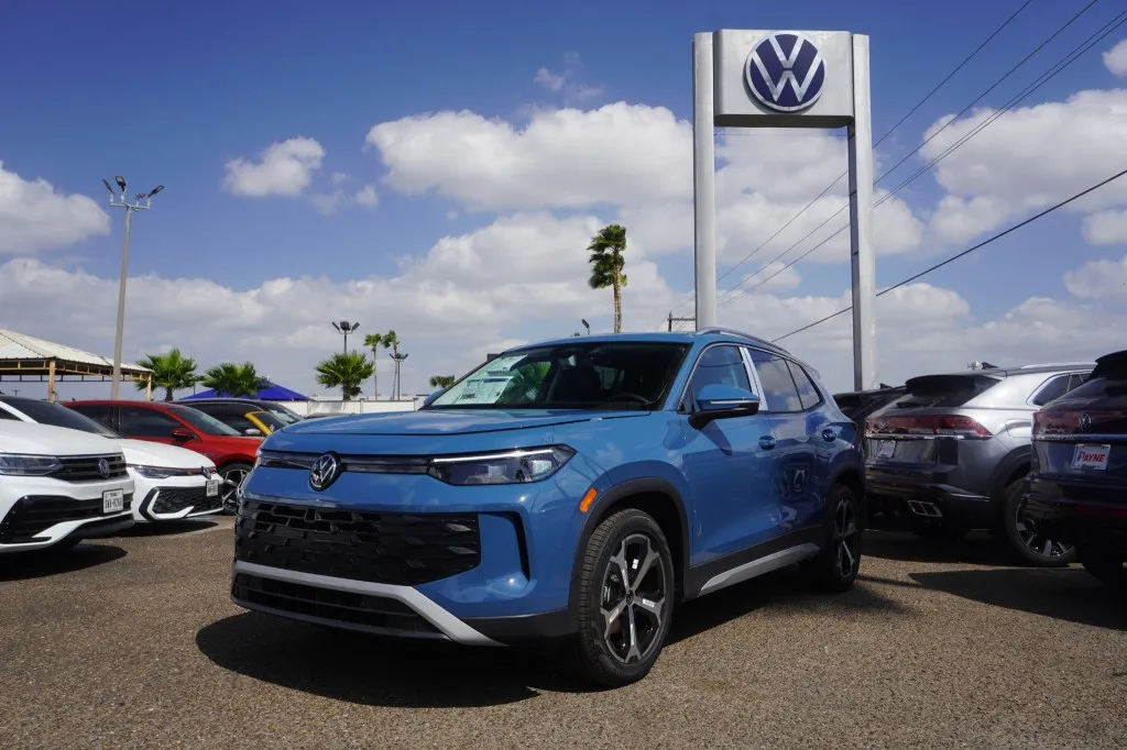 2026 Volkswagen Tiguan SE