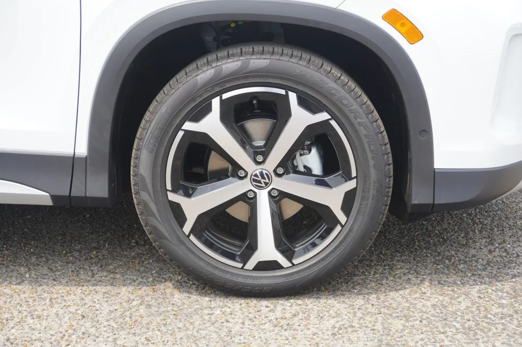 2026 Volkswagen Tiguan SE