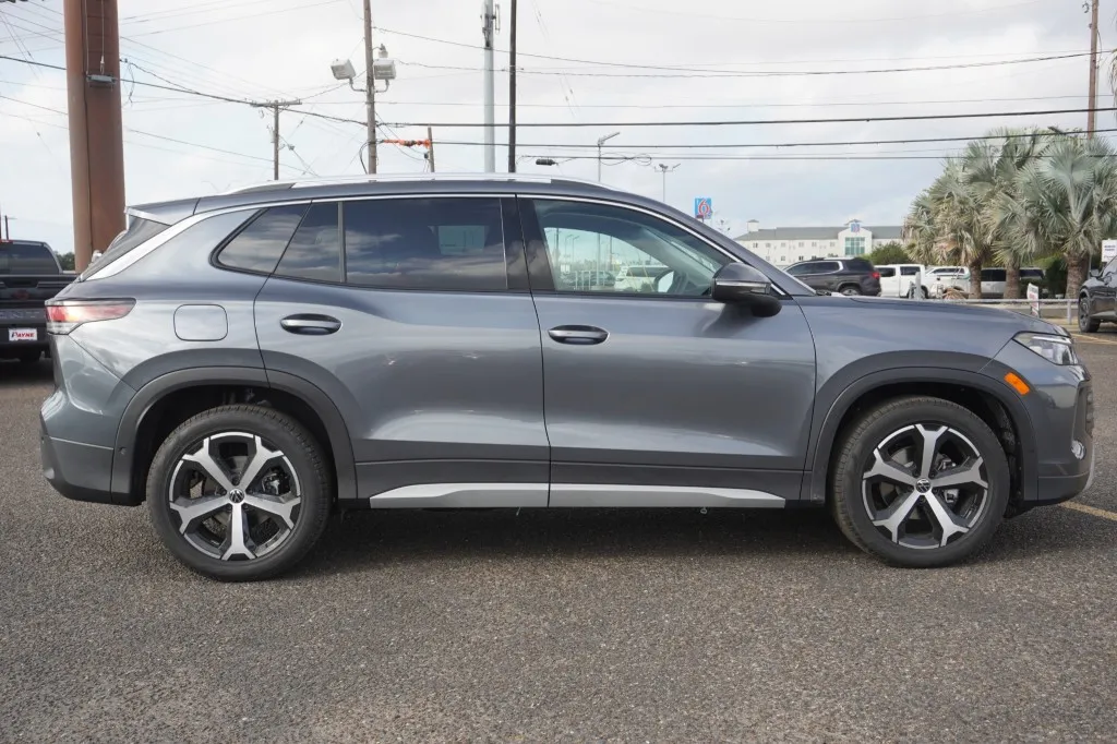 2026 Volkswagen Tiguan SE