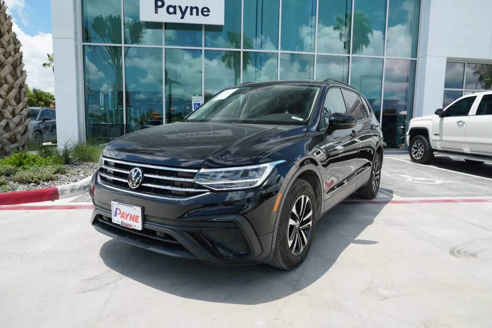 2023 Volkswagen Tiguan S