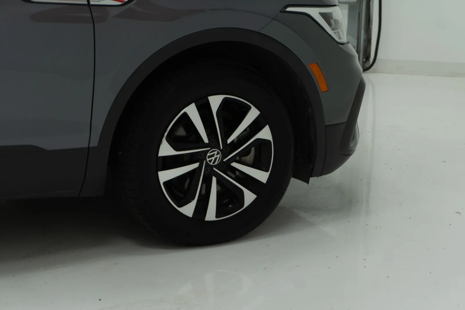 2023 Volkswagen Tiguan S