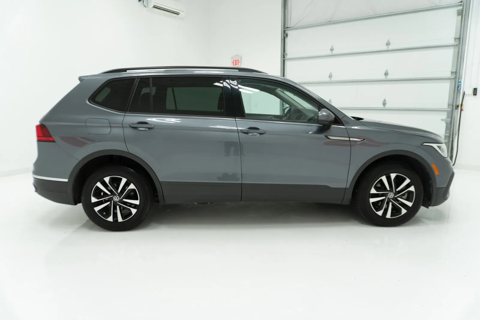 2023 Volkswagen Tiguan S