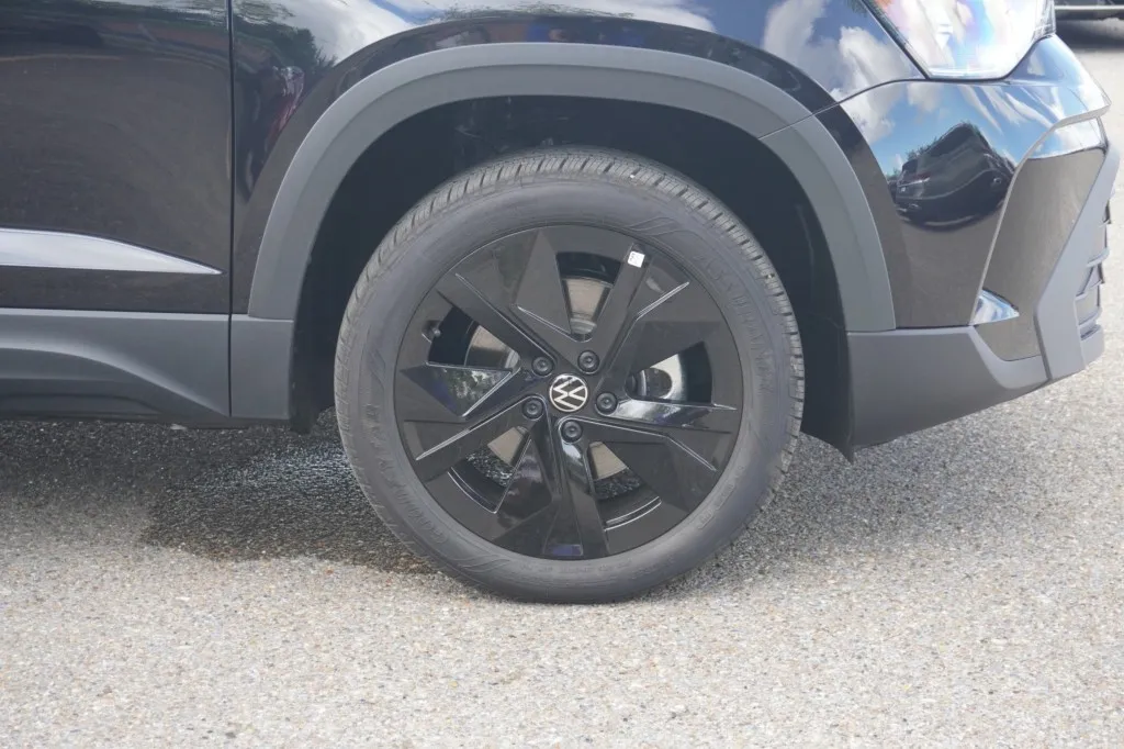 2027 Volkswagen Taos Sport