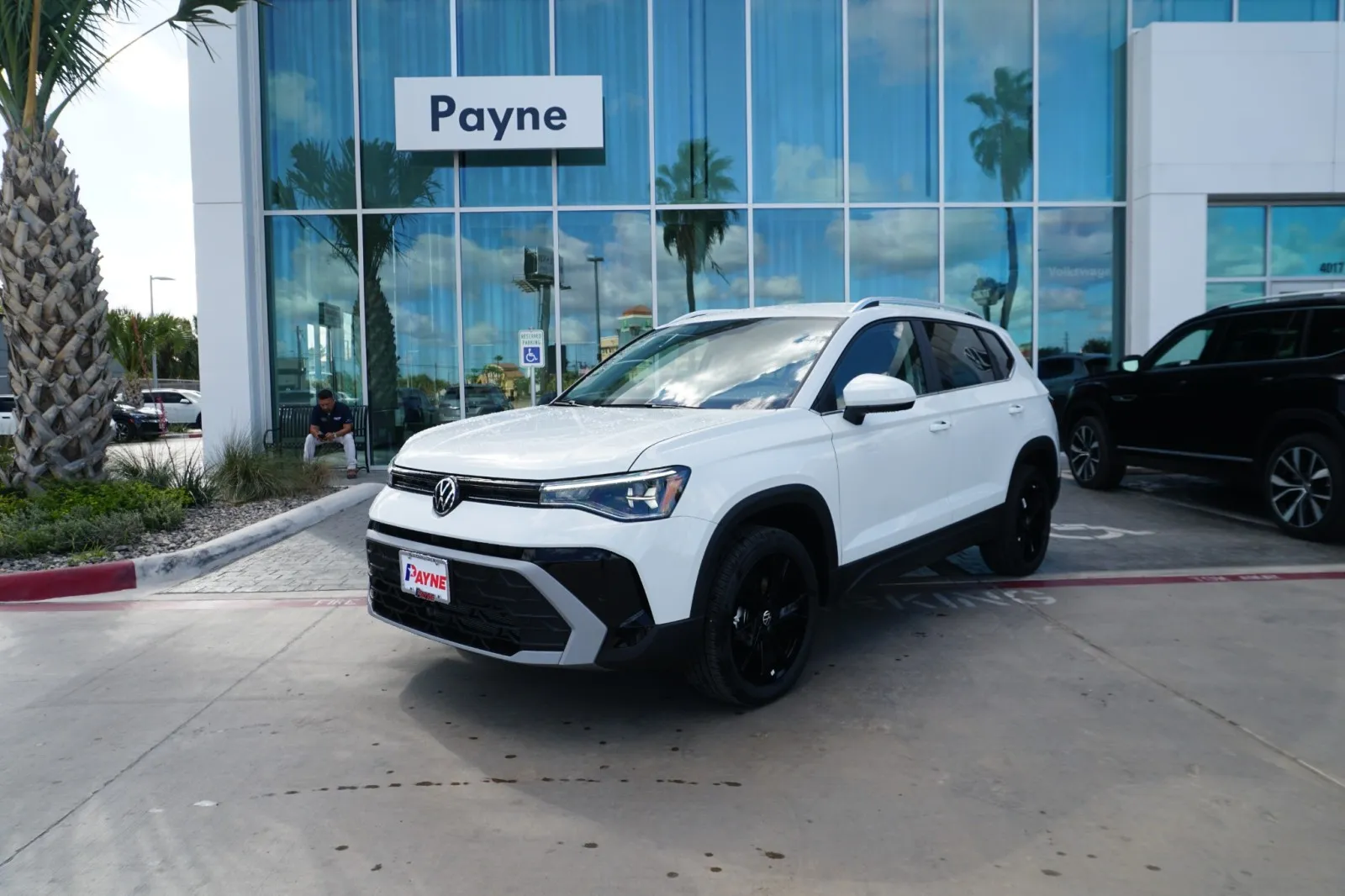 2026 Volkswagen Taos SE