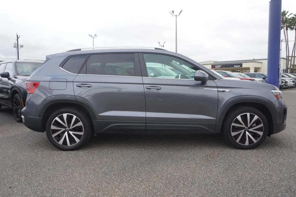 2024 Volkswagen Taos SE 2024 Volkswagen Taos SE