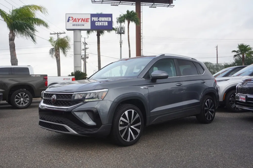 2024 Volkswagen Taos SE 2024 Volkswagen Taos SE