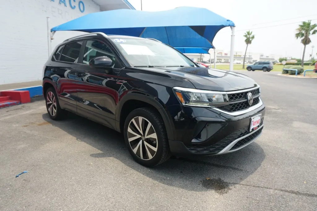 2024 Volkswagen Taos SE