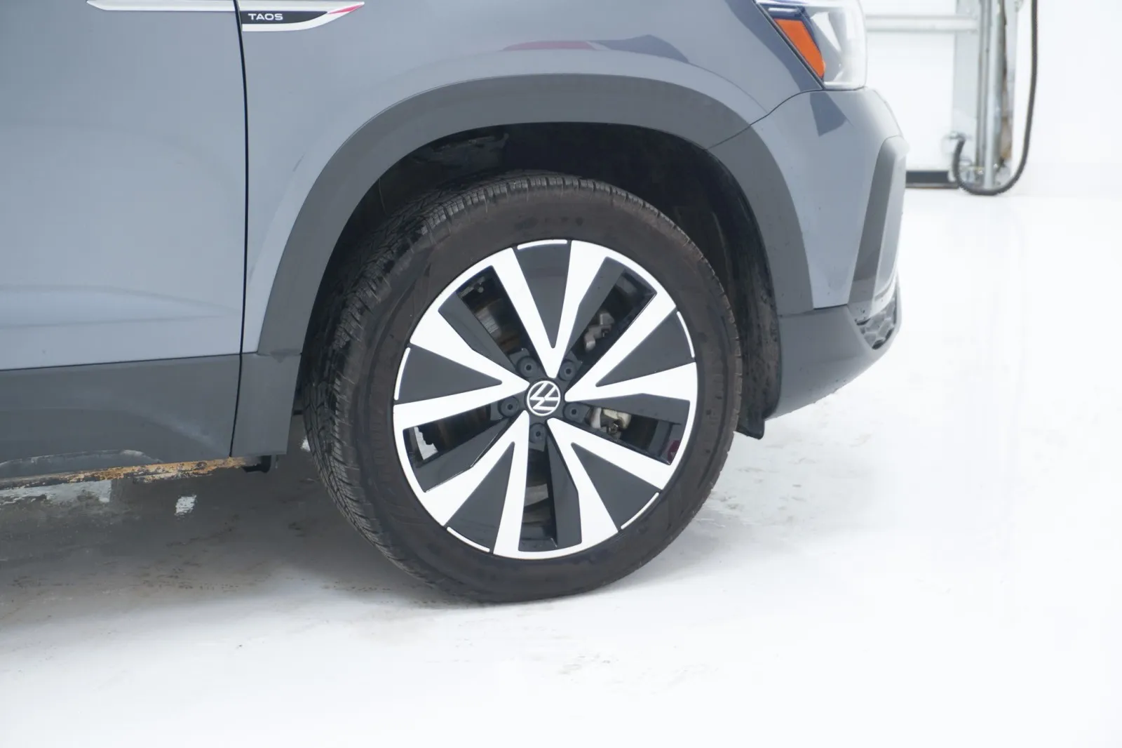 2023 Volkswagen Taos SE