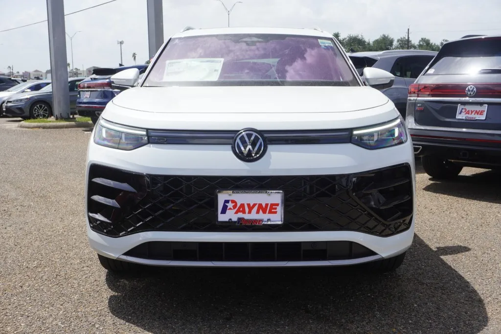2026 Volkswagen Tiguan SEL R-Line Turbo 2026 Volkswagen Tiguan SEL R-Line Turbo