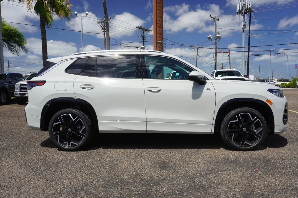 2026 Volkswagen Tiguan SEL R-Line Turbo