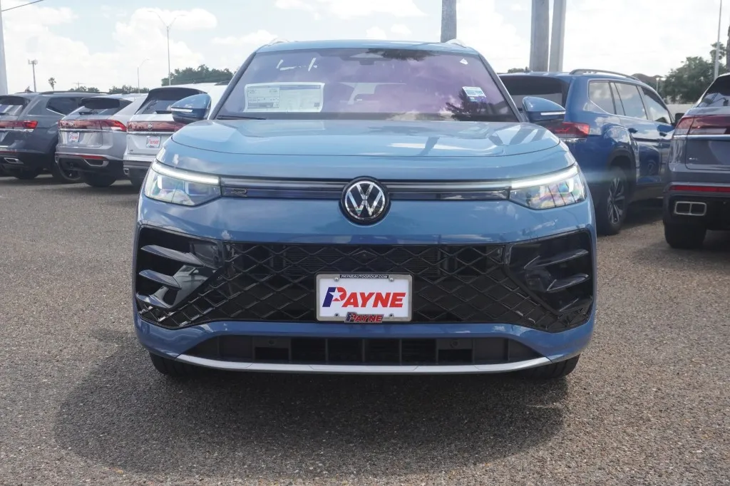 2026 Volkswagen Tiguan SEL R-Line Turbo