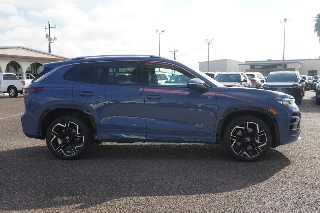 2026 Volkswagen Tiguan SEL R-Line Turbo