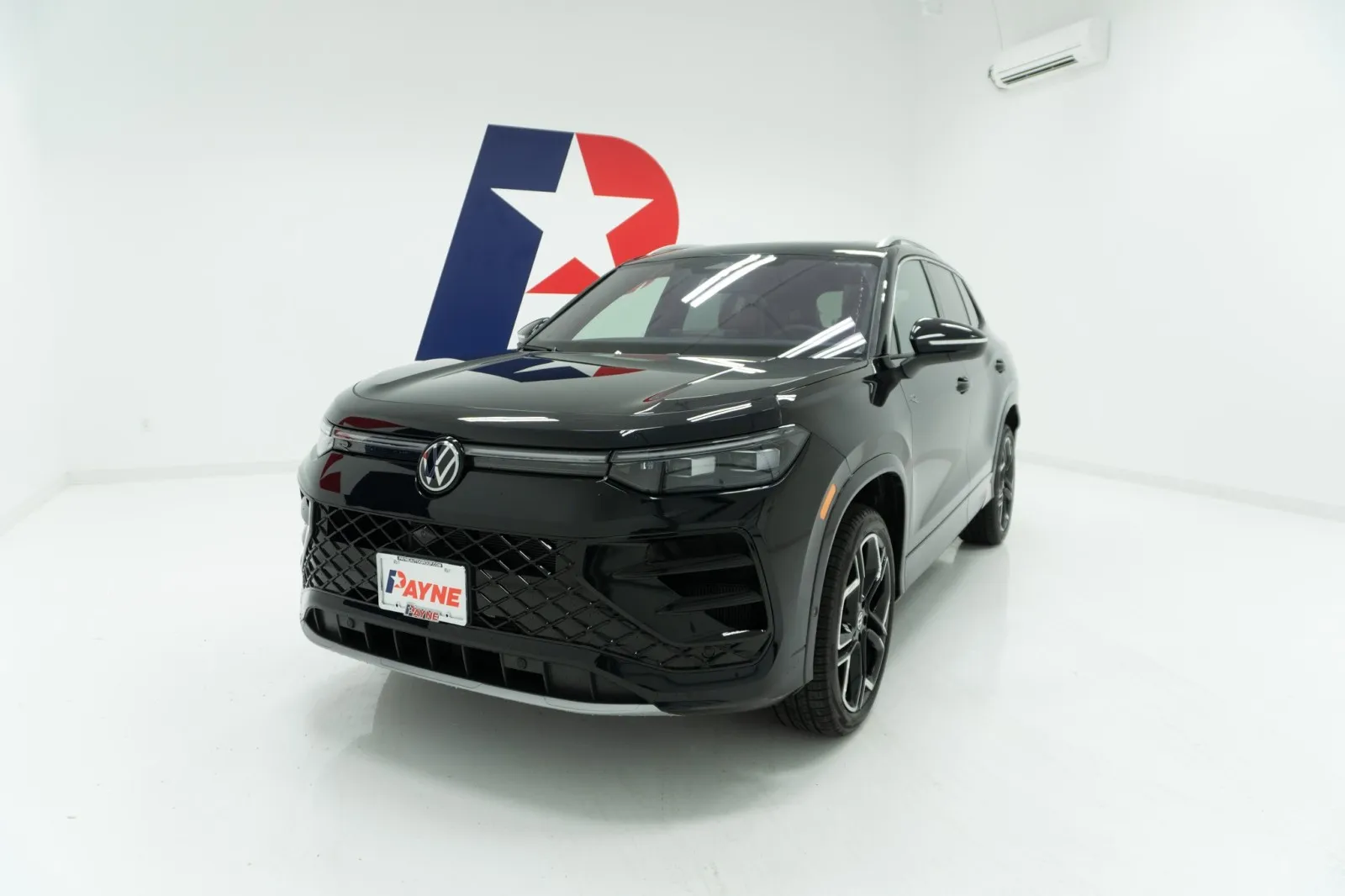 2026 Volkswagen Tiguan SEL R-Line Turbo