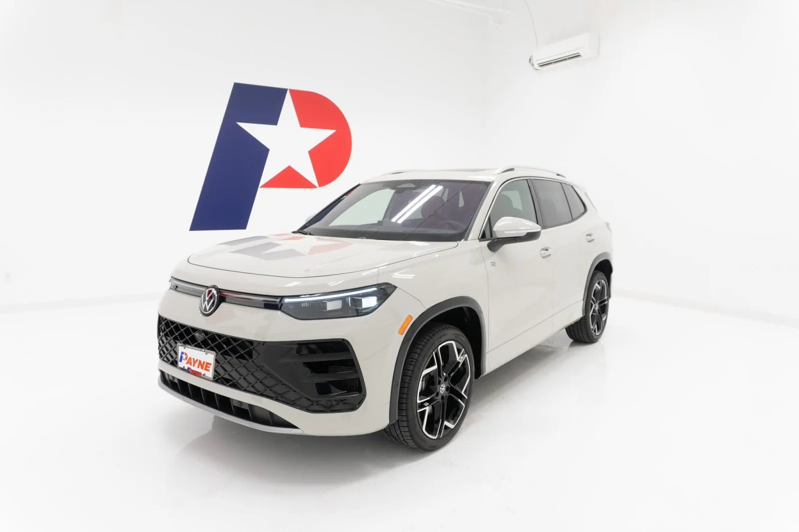 2026 Volkswagen Tiguan SEL R-Line Turbo