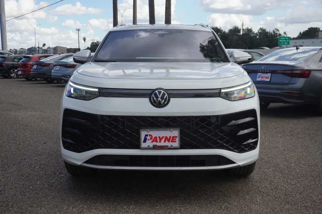 2026 Volkswagen Tiguan SEL R-Line Turbo