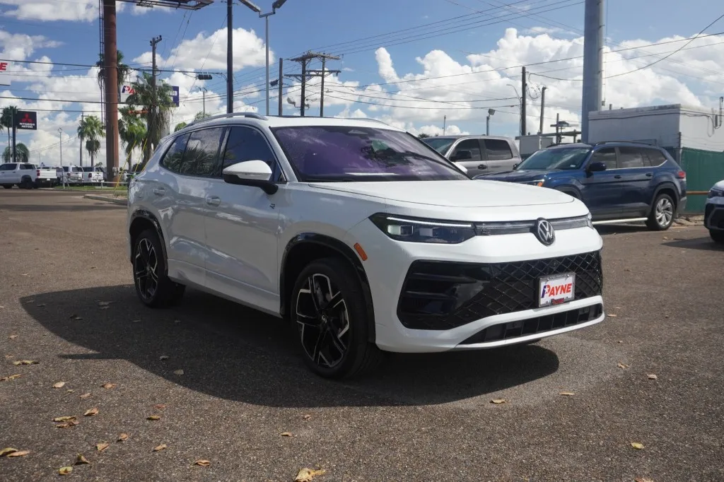 2026 Volkswagen Tiguan SEL R-Line Turbo