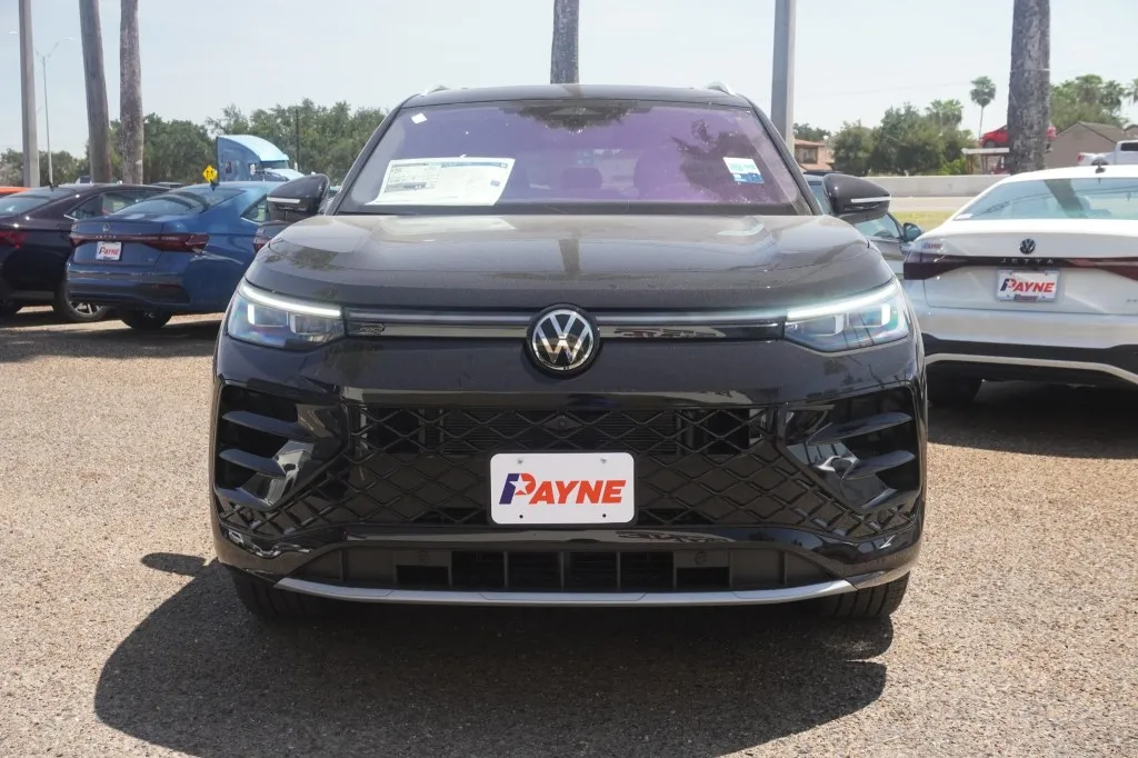 2026 Volkswagen Tiguan SEL R-Line Turbo