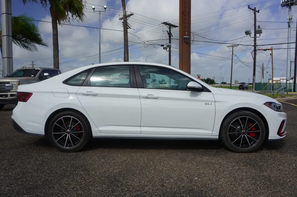2026 Volkswagen Jetta GLI Autobahn 2026 Volkswagen Jetta GLI Autobahn