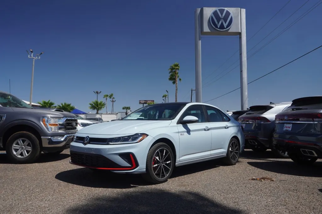 2026 Volkswagen Jetta GLI Autobahn