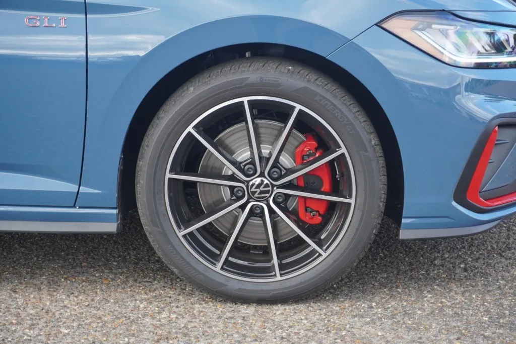 2027 Volkswagen Jetta GLI Autobahn