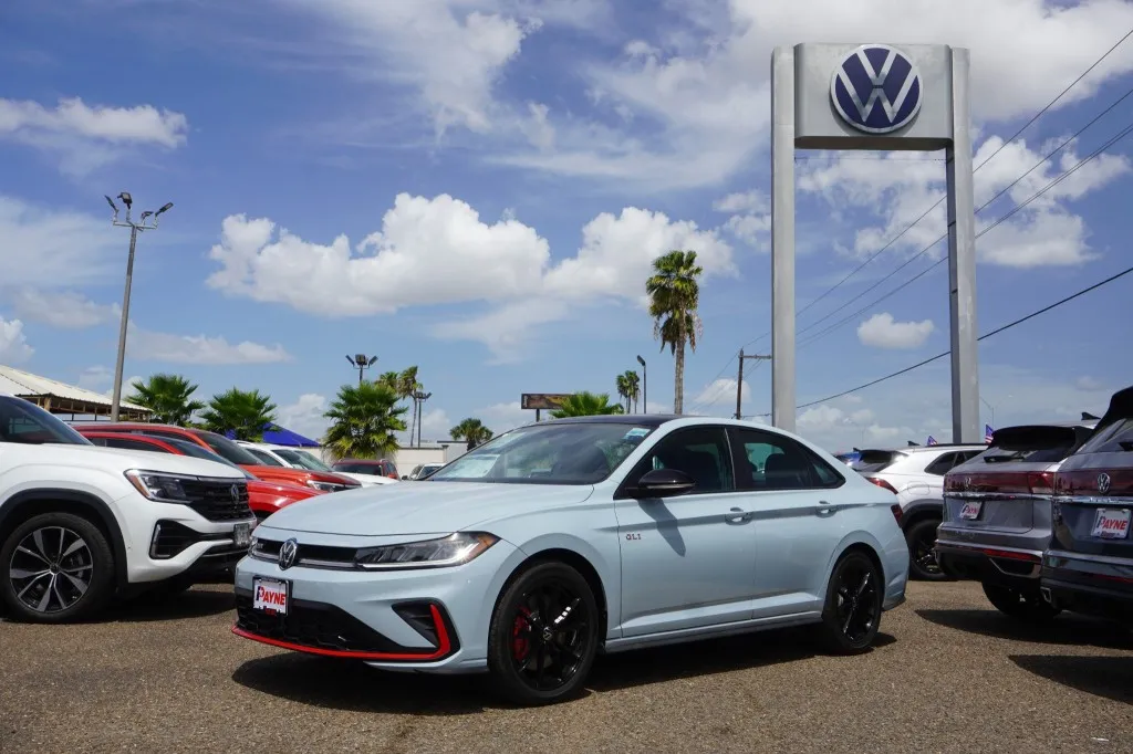 2026 Volkswagen Jetta GLI Autobahn