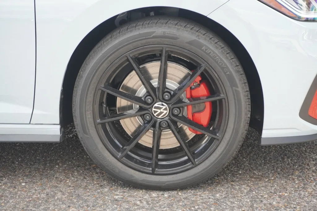 2027 Volkswagen Jetta GLI Autobahn