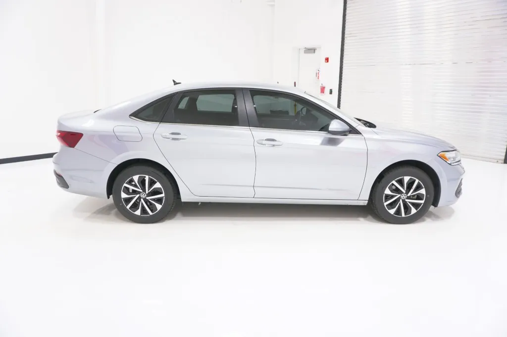 2023 Volkswagen Jetta S