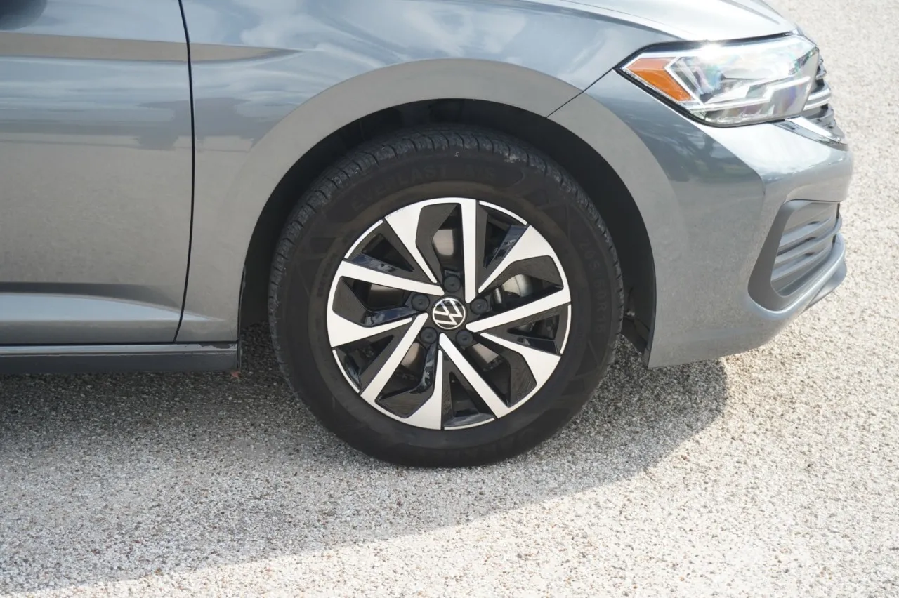 2024 Volkswagen Jetta S