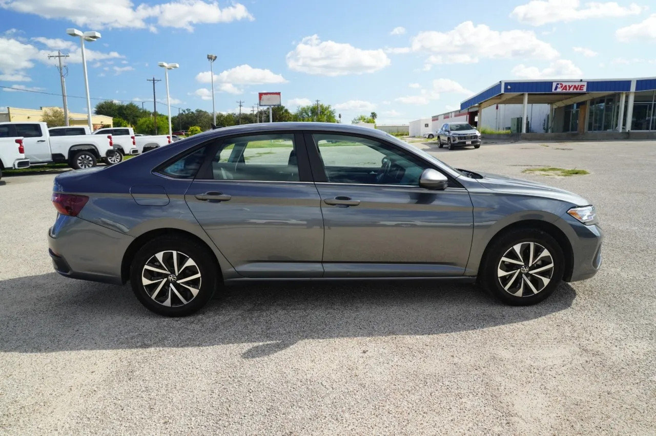 2024 Volkswagen Jetta S