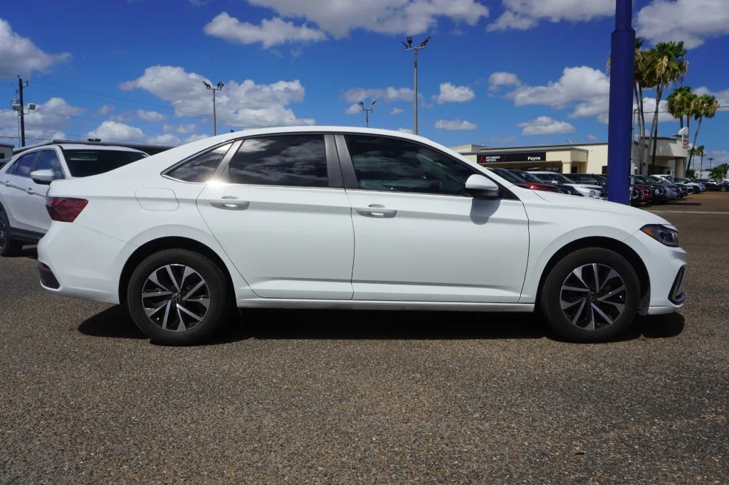 2025 Volkswagen Jetta S