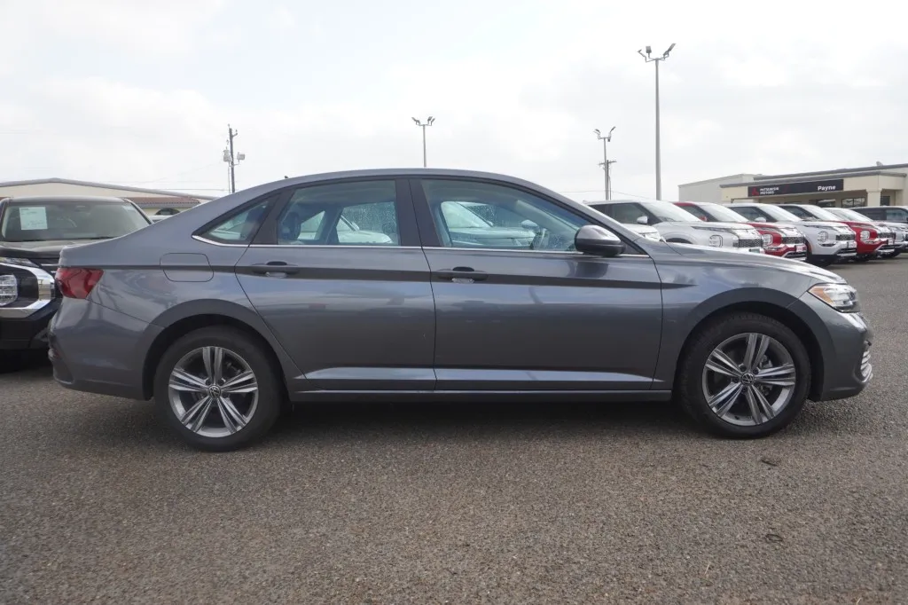 2024 Volkswagen Jetta SE