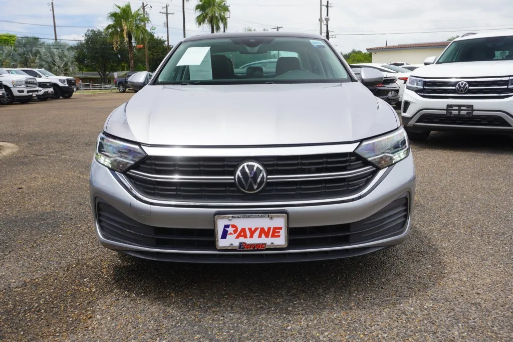 2024 Volkswagen Jetta SE