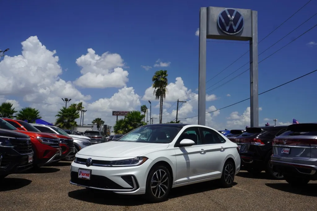2026 Volkswagen Jetta SE