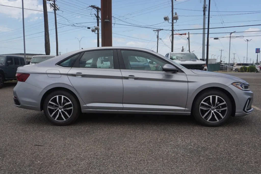 2026 Volkswagen Jetta SE