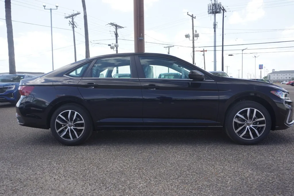 2026 Volkswagen Jetta SE