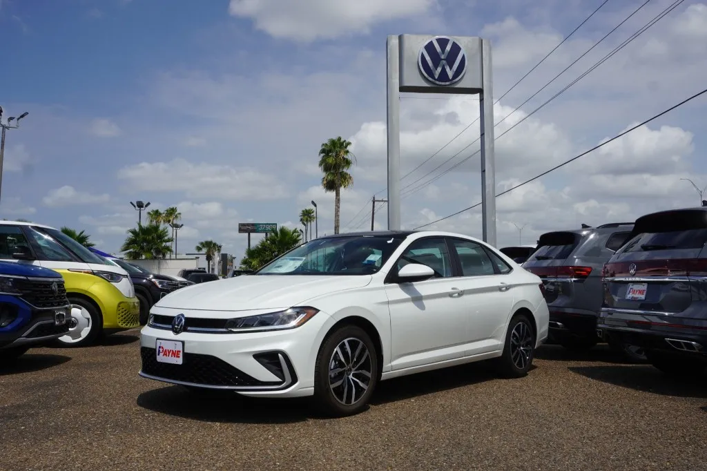 2026 Volkswagen Jetta SE
