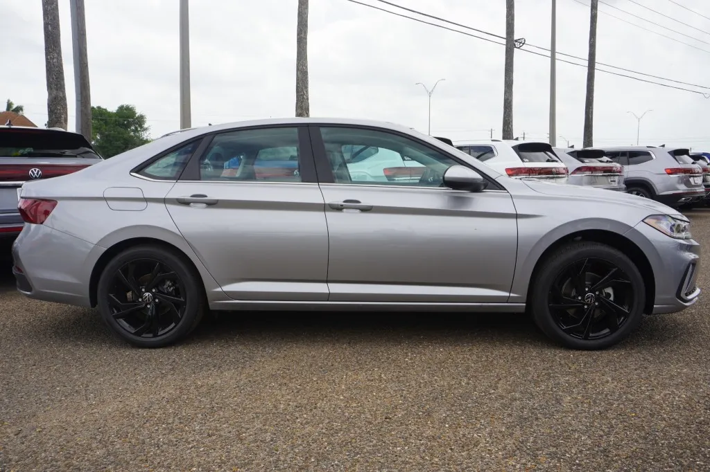 2026 Volkswagen Jetta SE