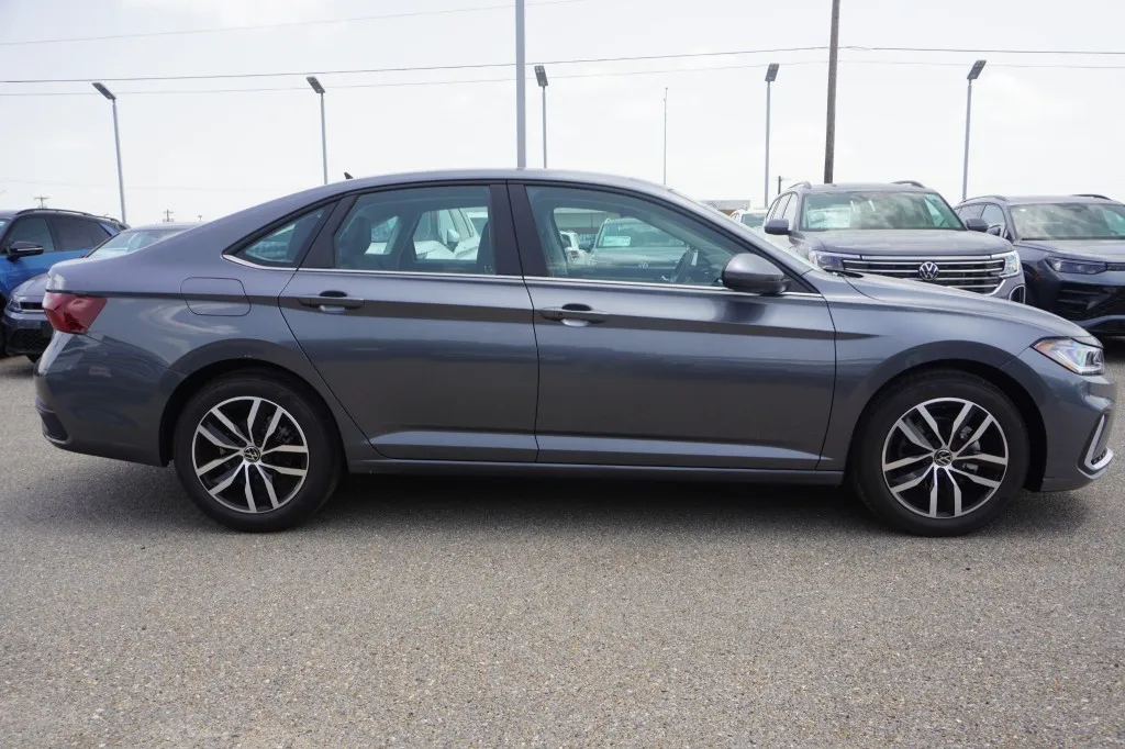 2026 Volkswagen Jetta SE