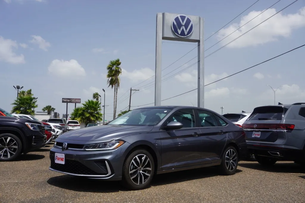 2026 Volkswagen Jetta SE
