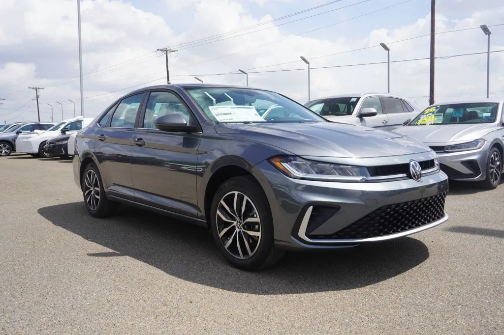 2026 Volkswagen Jetta SE