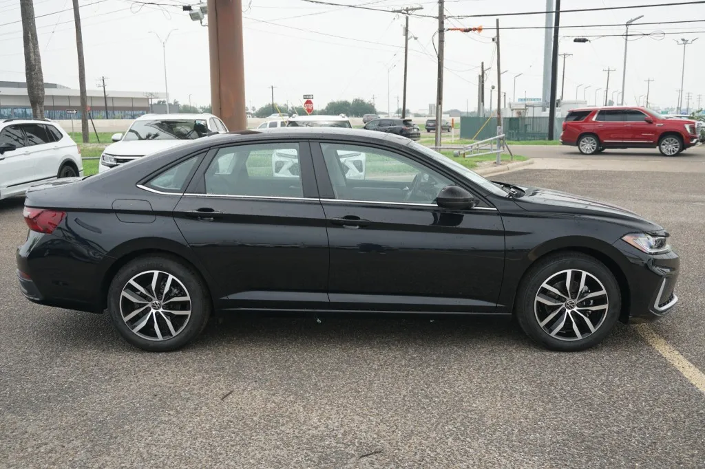 2026 Volkswagen Jetta SE