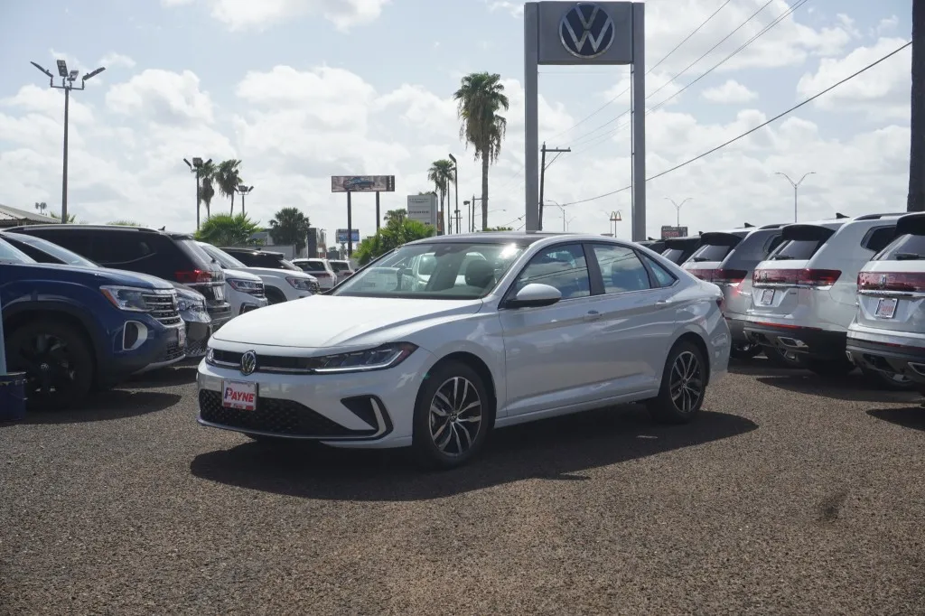 2025 Volkswagen Jetta SE