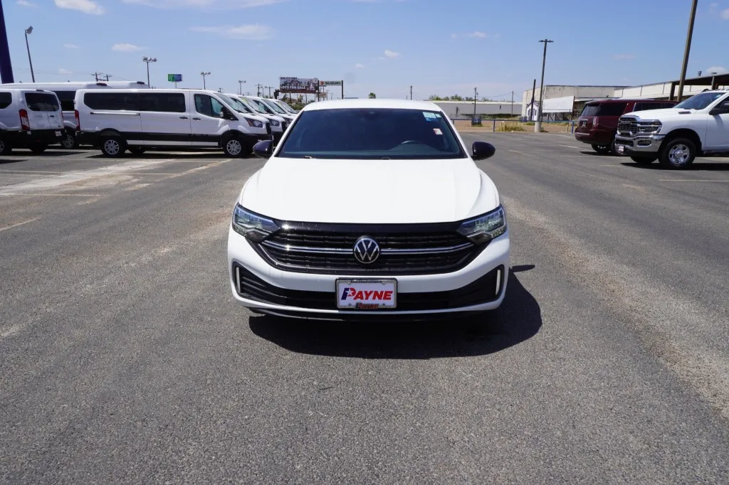 2024 Volkswagen Jetta Sport